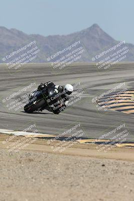 media/Oct-02-2025-Racers Edge (Thu) [[2c91cb6ab3]]/2-A Group/Session 5-Turn 12 (130pm)/